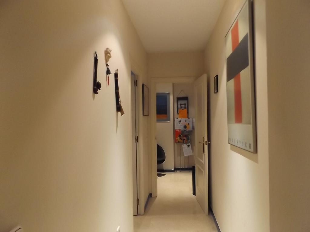 Alameda Donkey Parking Apartment Seville Exterior photo